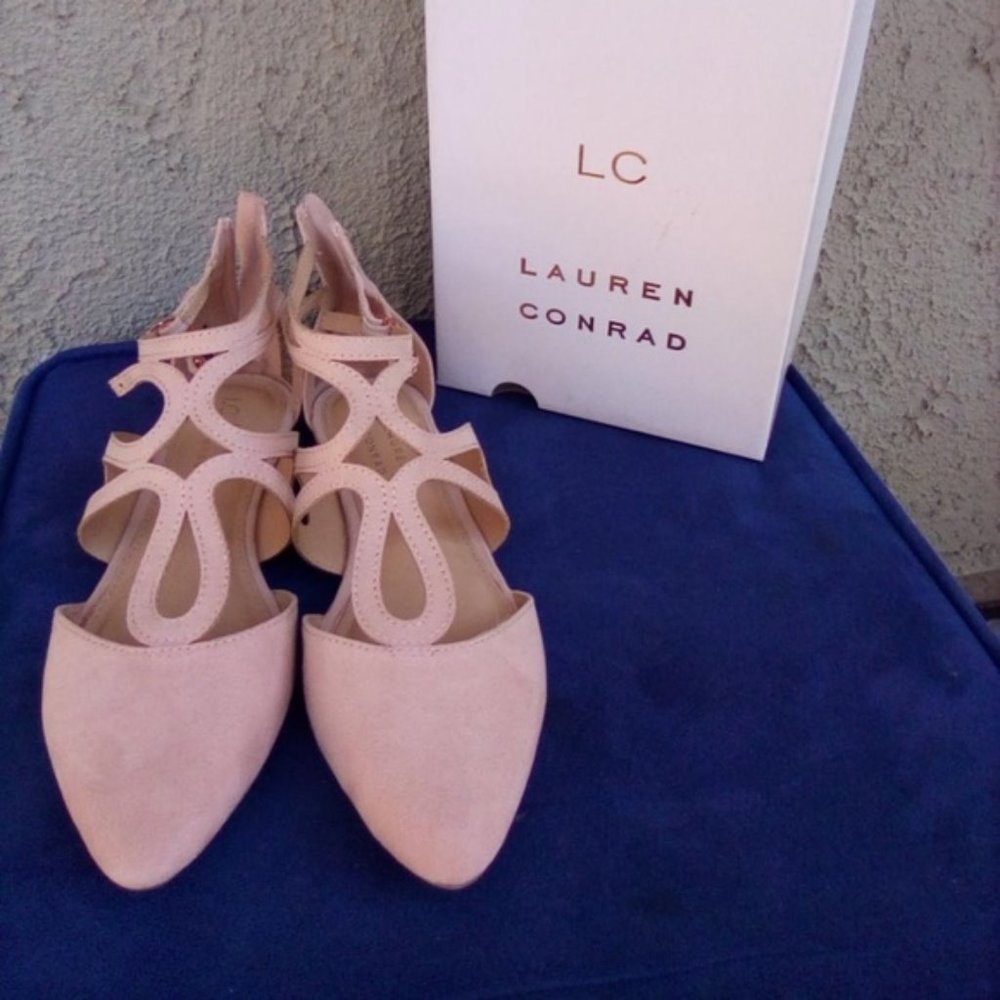 LC Lauren Conrad Macaroon flats - discount shippin